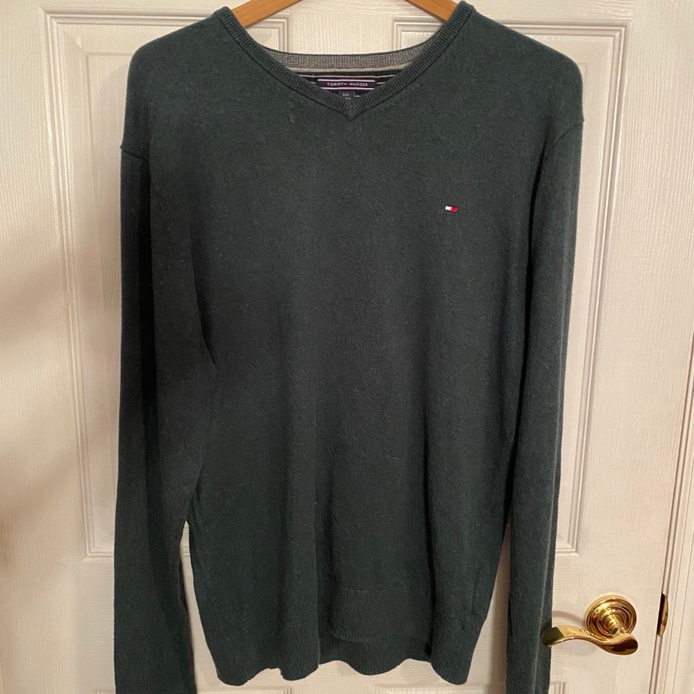 Men’s Tommy Hilfiger V Neck Sweater